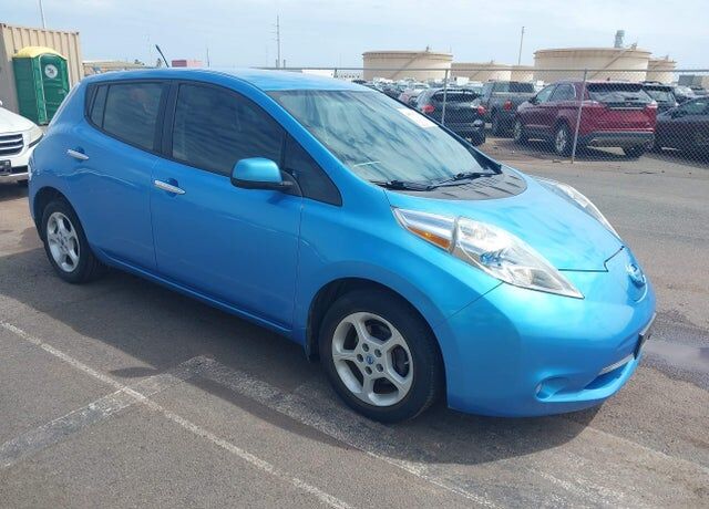 2013 NISSAN Leaf
