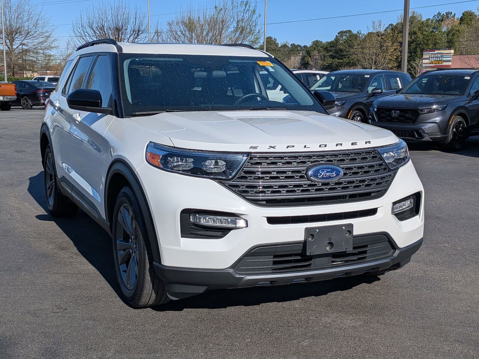 2023 FORD Explorer