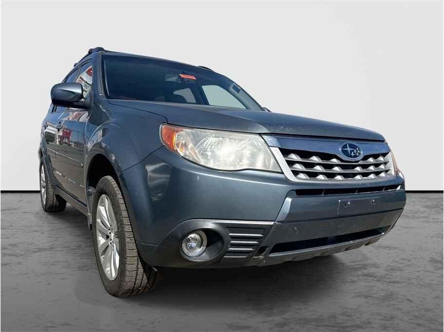 2011 SUBARU Forester