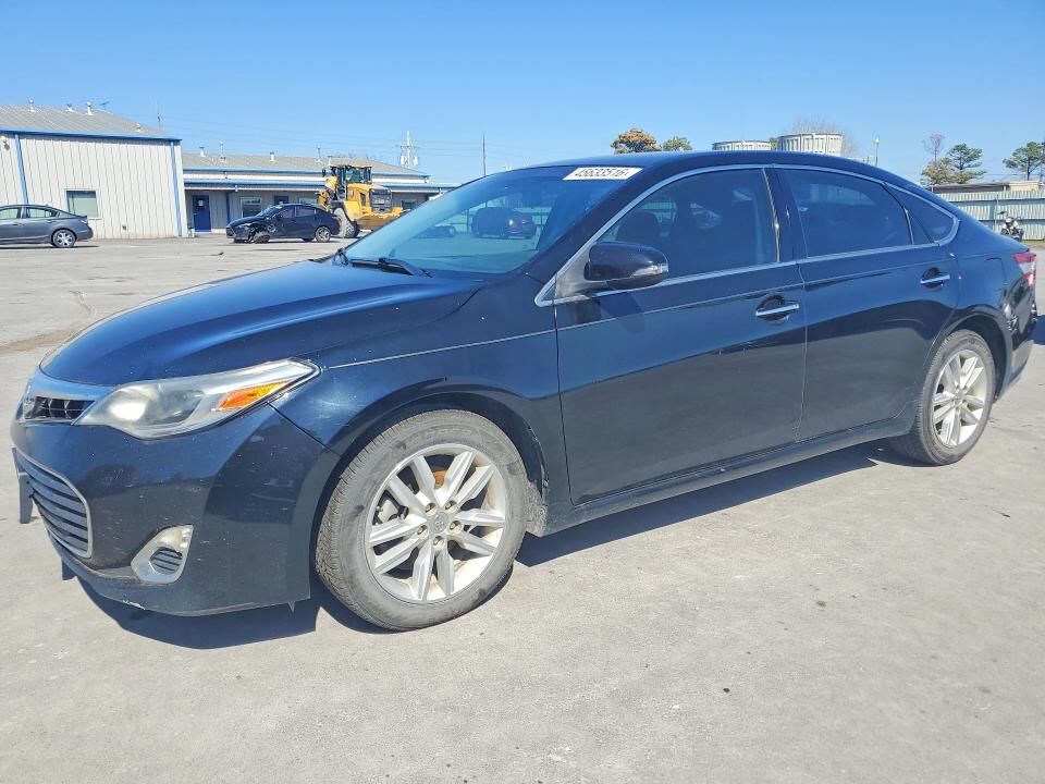 2013 TOYOTA Avalon