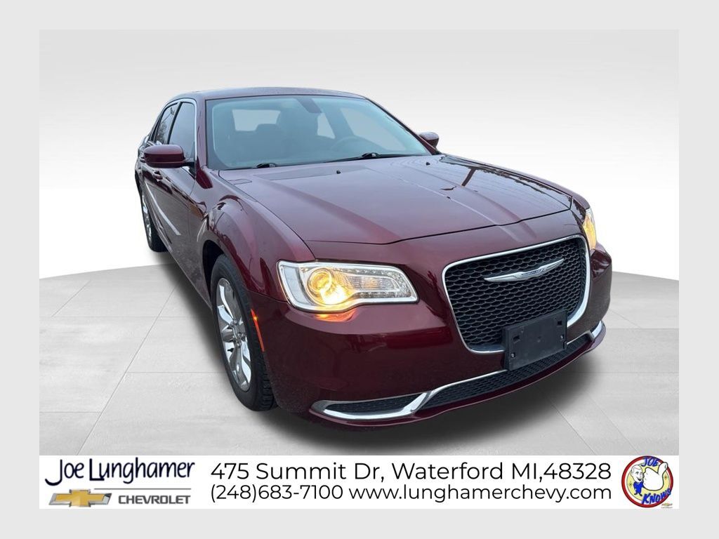 2016 CHRYSLER 300