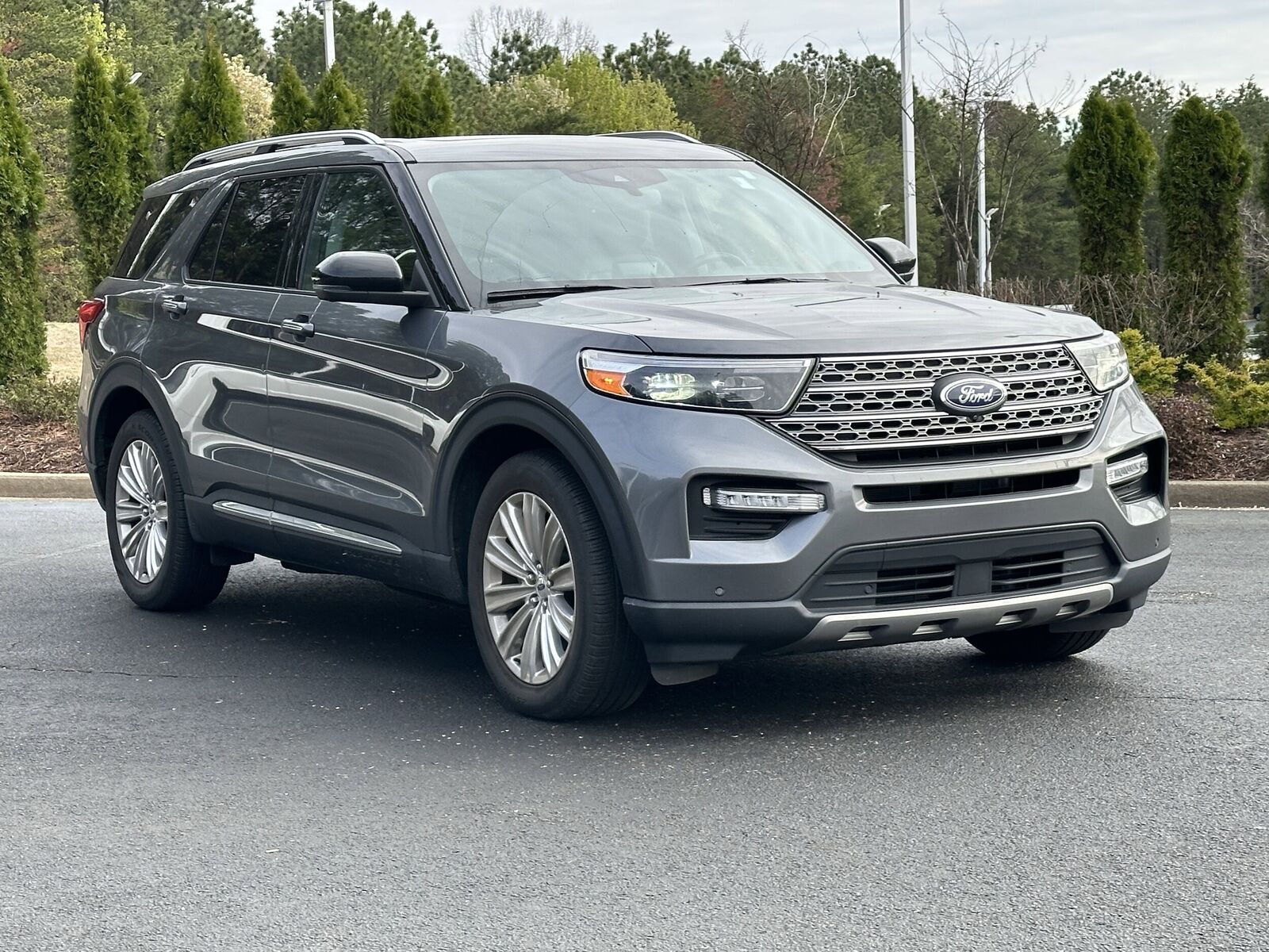 2023 FORD Explorer