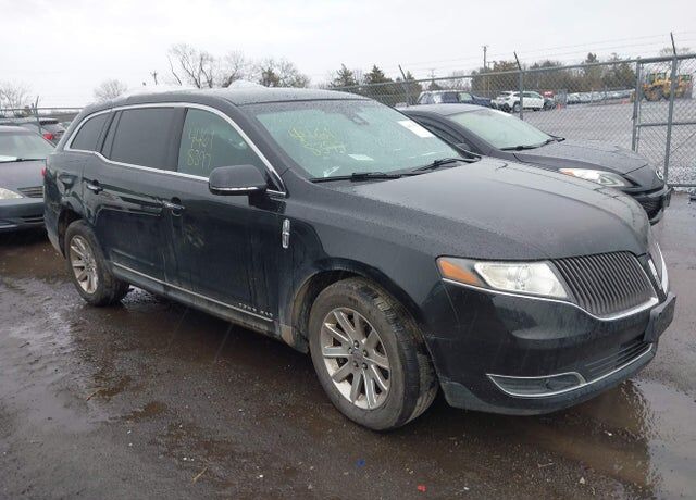 2015 LINCOLN MKT
