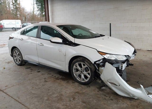 2017 CHEVROLET Volt