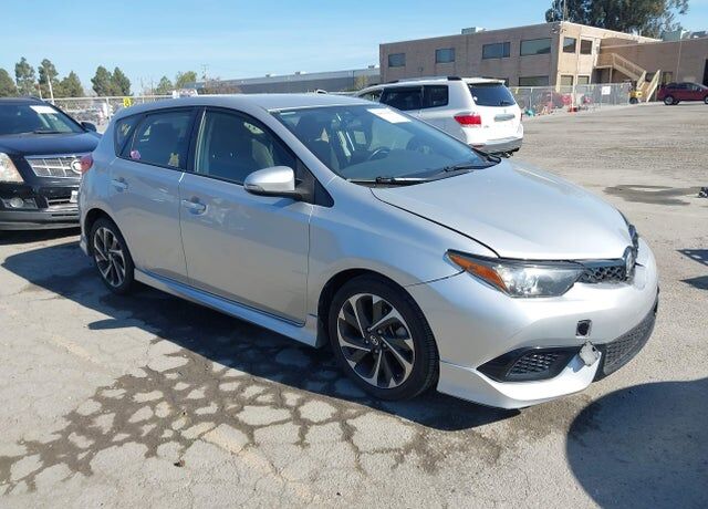 2016 TOYOTA Scion
