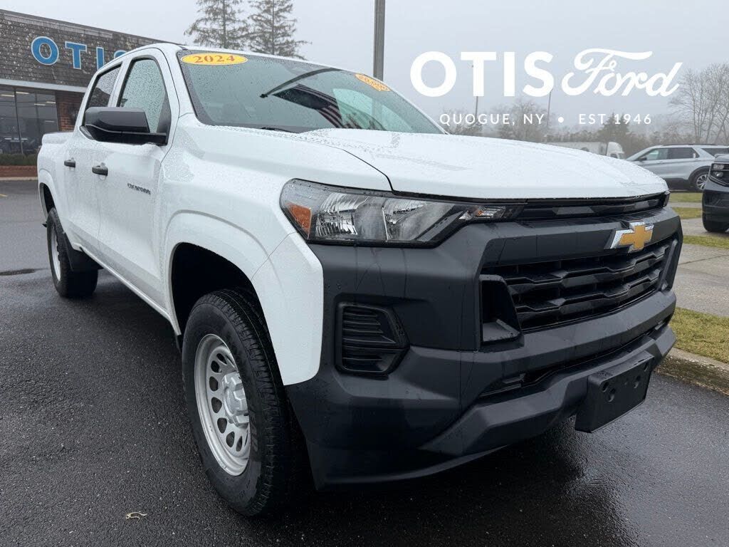 2024 CHEVROLET Colorado