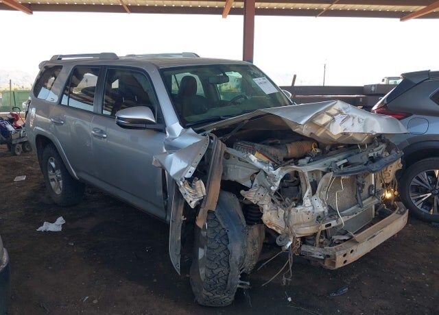 2016 TOYOTA 4-Runner