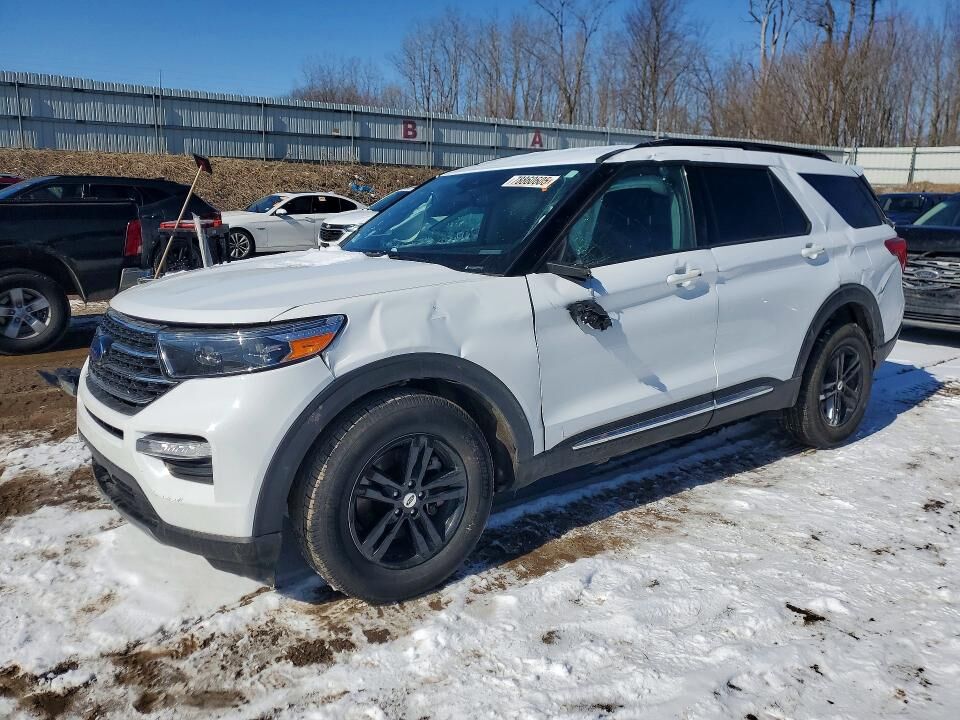 2021 FORD Explorer