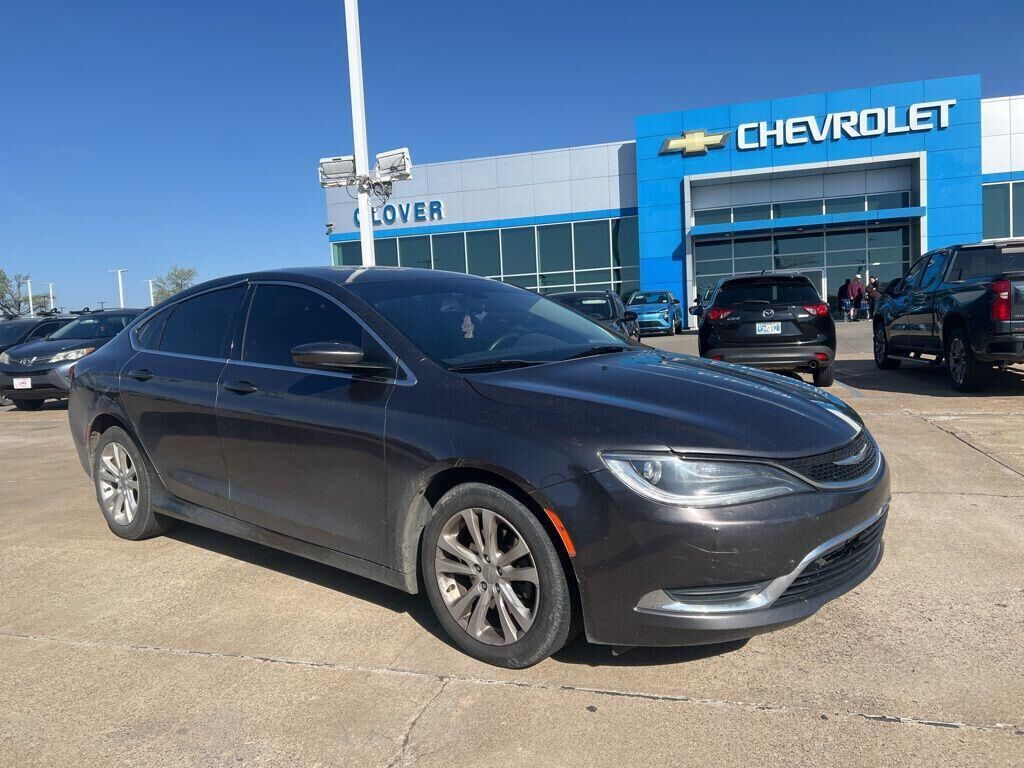 2016 CHRYSLER 200
