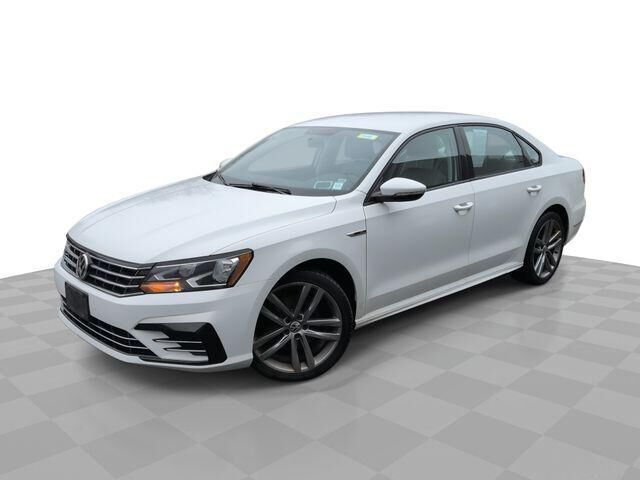 2018 VOLKSWAGEN Passat