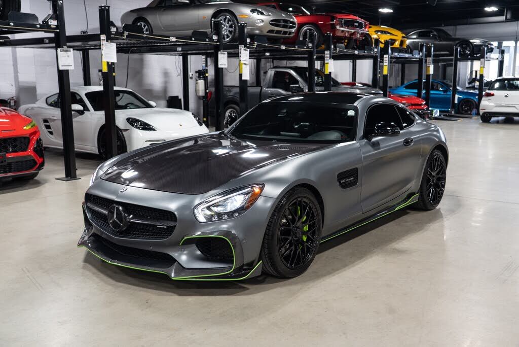 2017 MERCEDES-BENZ AMG GT