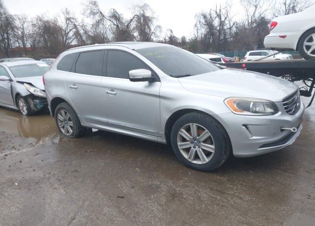 2016 VOLVO XC60