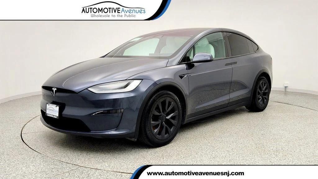 2022 TESLA Model X