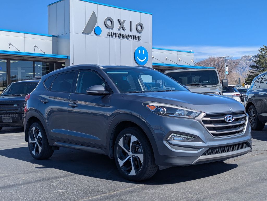 2016 HYUNDAI Tucson