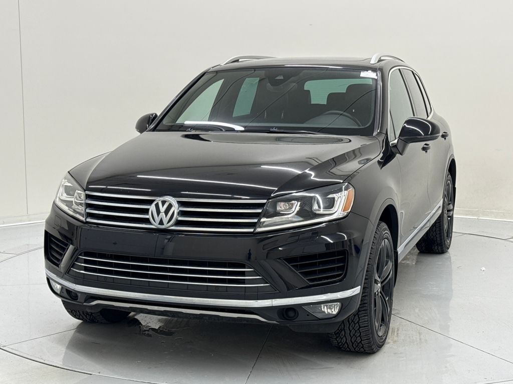 2017 VOLKSWAGEN Touareg