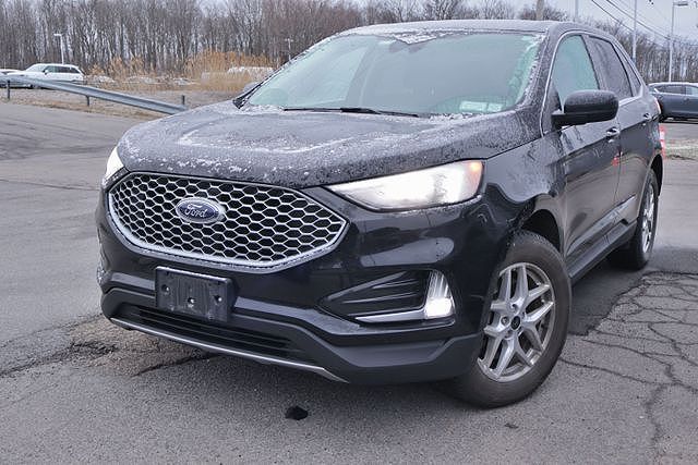 2023 FORD Edge