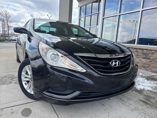 2011 HYUNDAI Sonata
