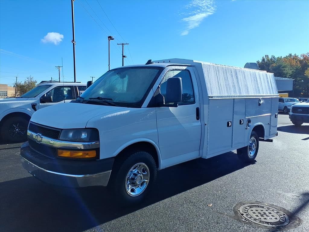 2019 CHEVROLET Express