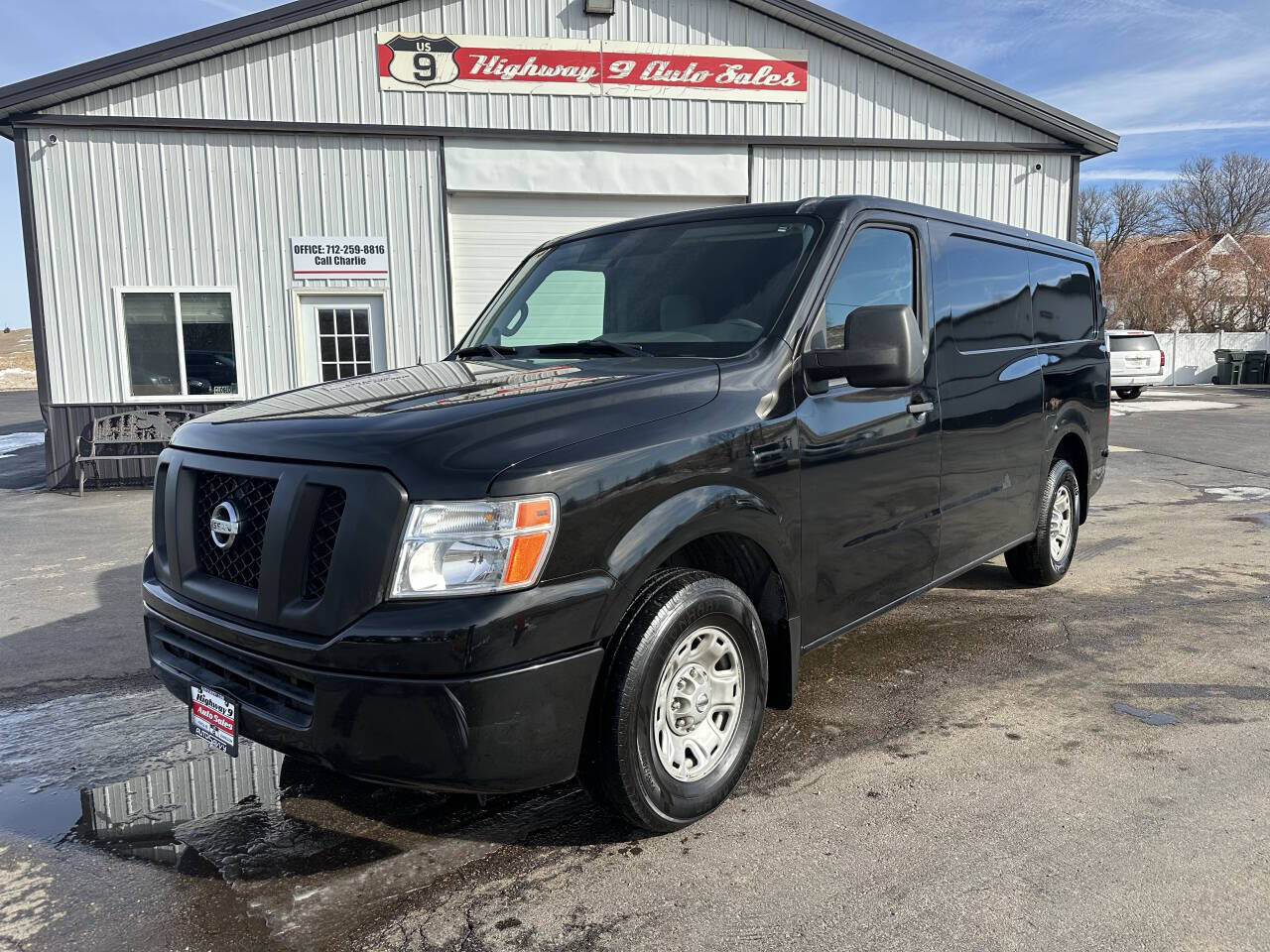 2012 NISSAN NV