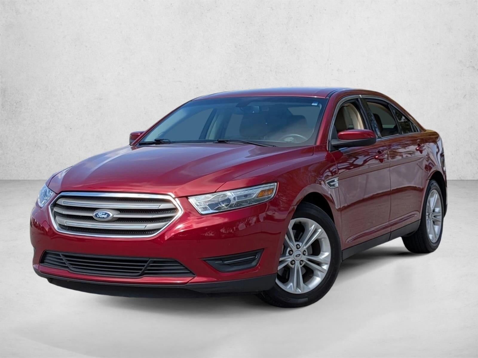 2013 FORD Taurus