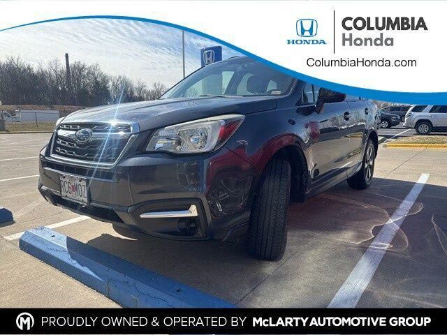 2017 SUBARU Forester