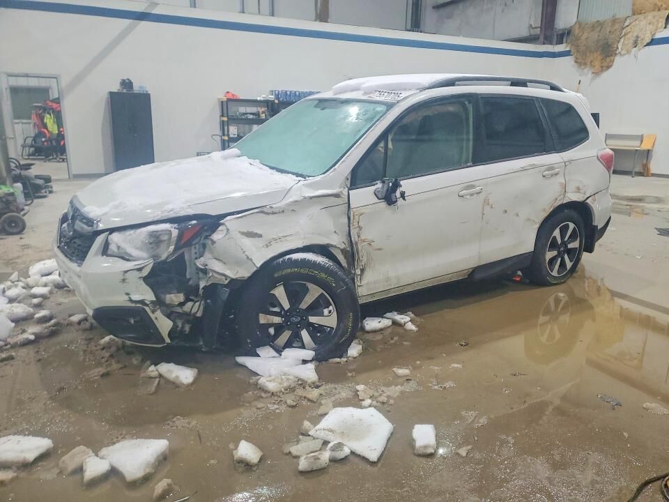 2018 SUBARU Forester