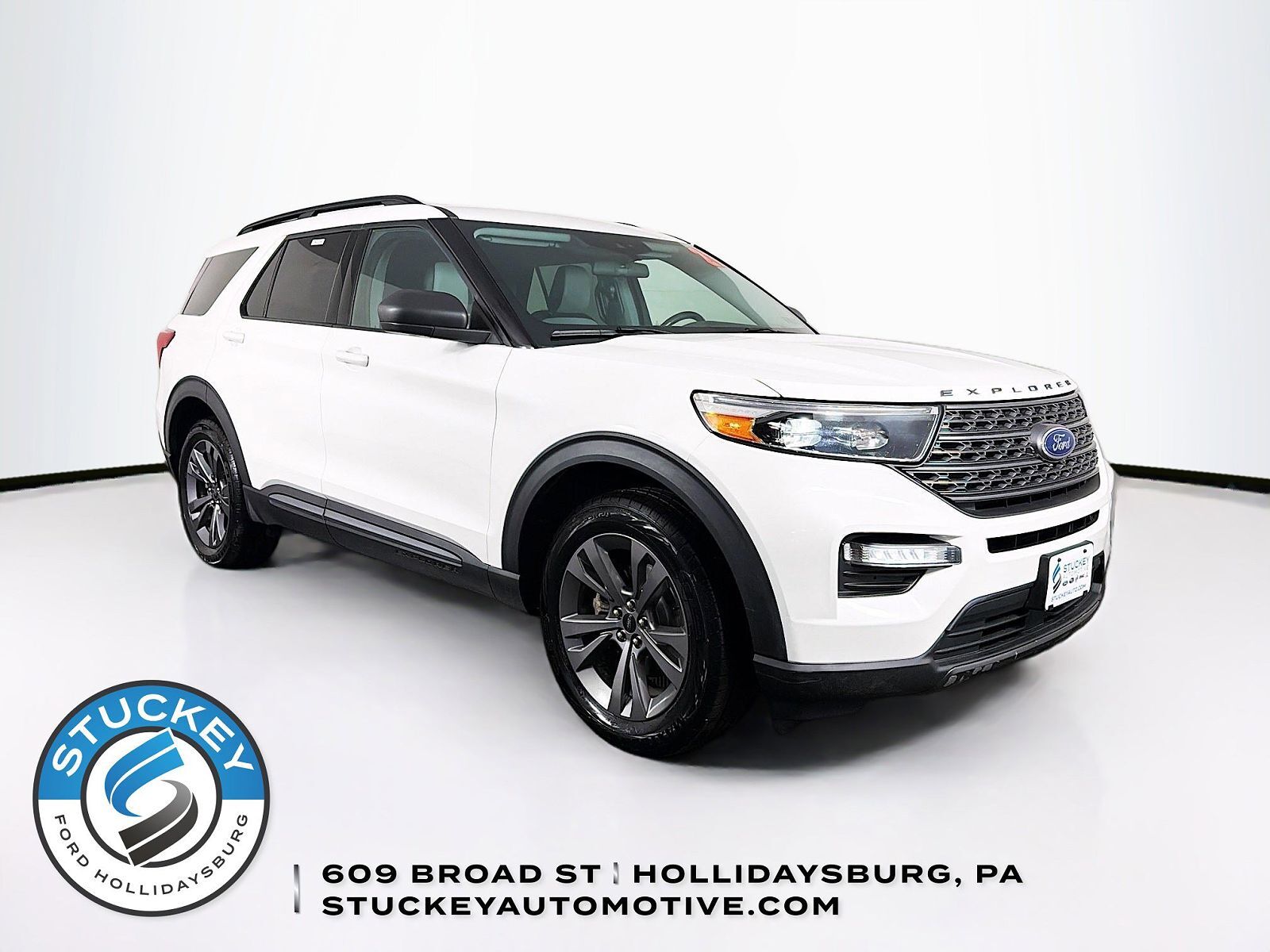 2021 FORD Explorer