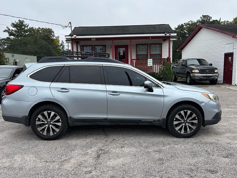 2015 SUBARU Outback
