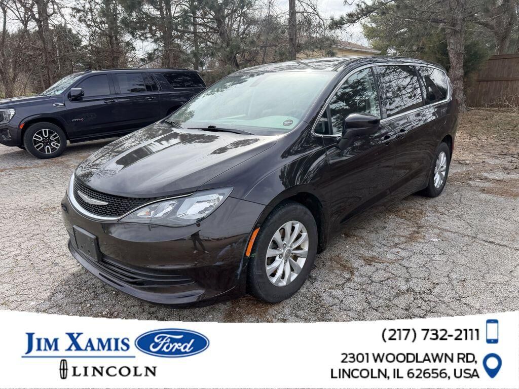 2017 CHRYSLER Pacifica