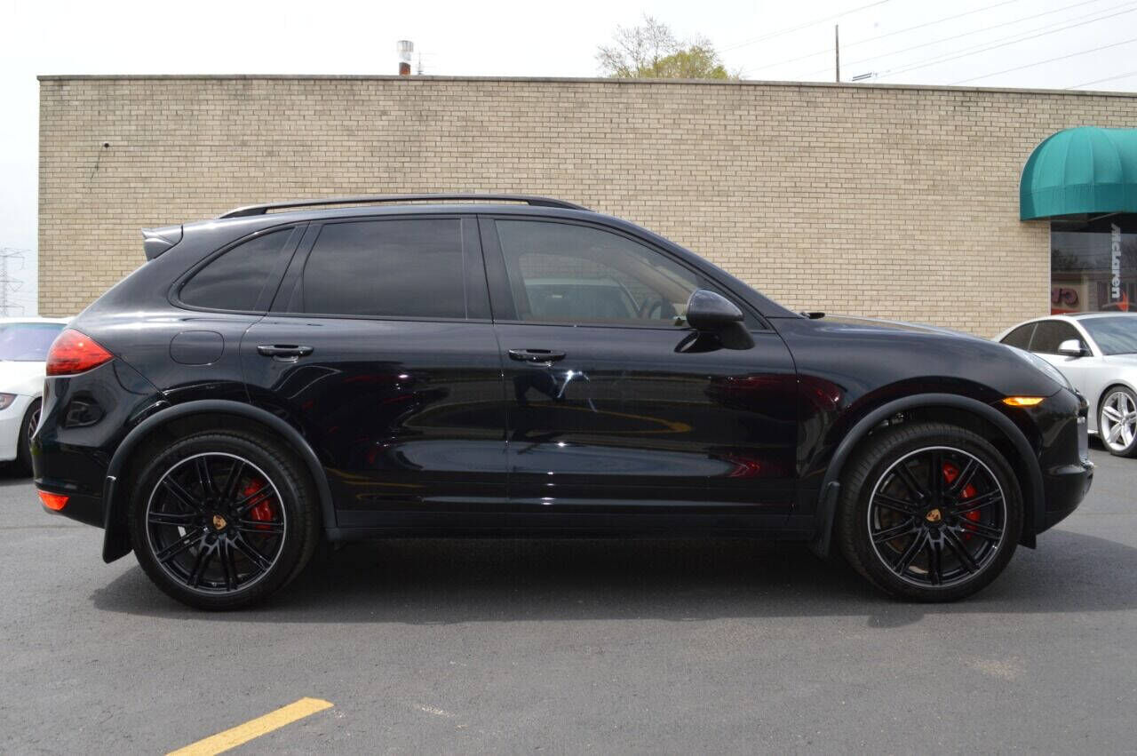 2013 PORSCHE Cayenne
