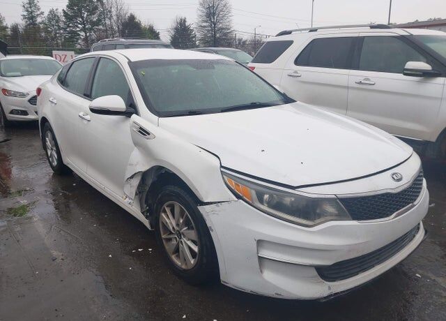 2017 KIA Optima