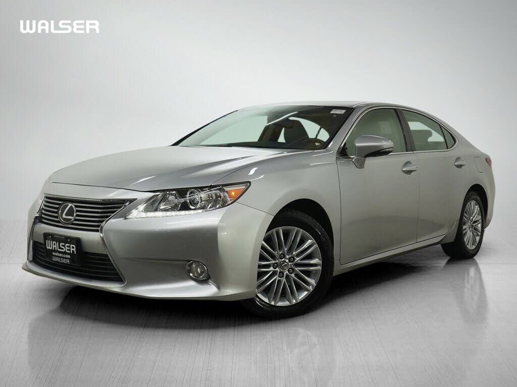 2013 LEXUS ES