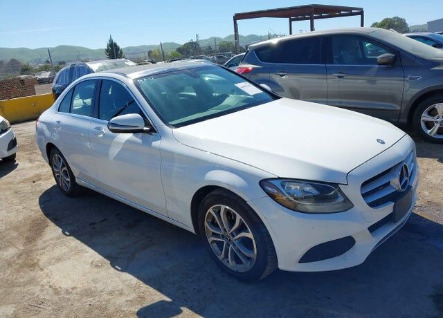 2017 MERCEDES-BENZ C-Class