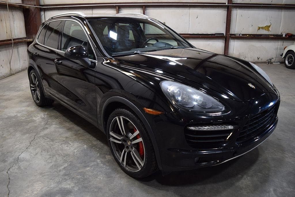 2013 PORSCHE Cayenne