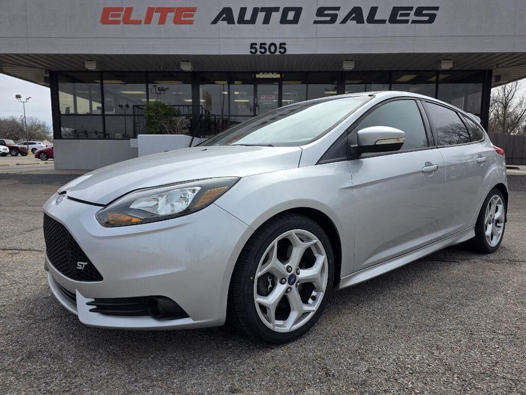 2013 FORD Focus