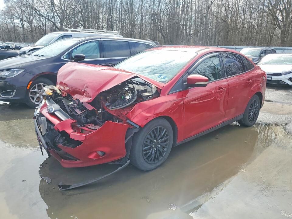 2012 FORD Focus