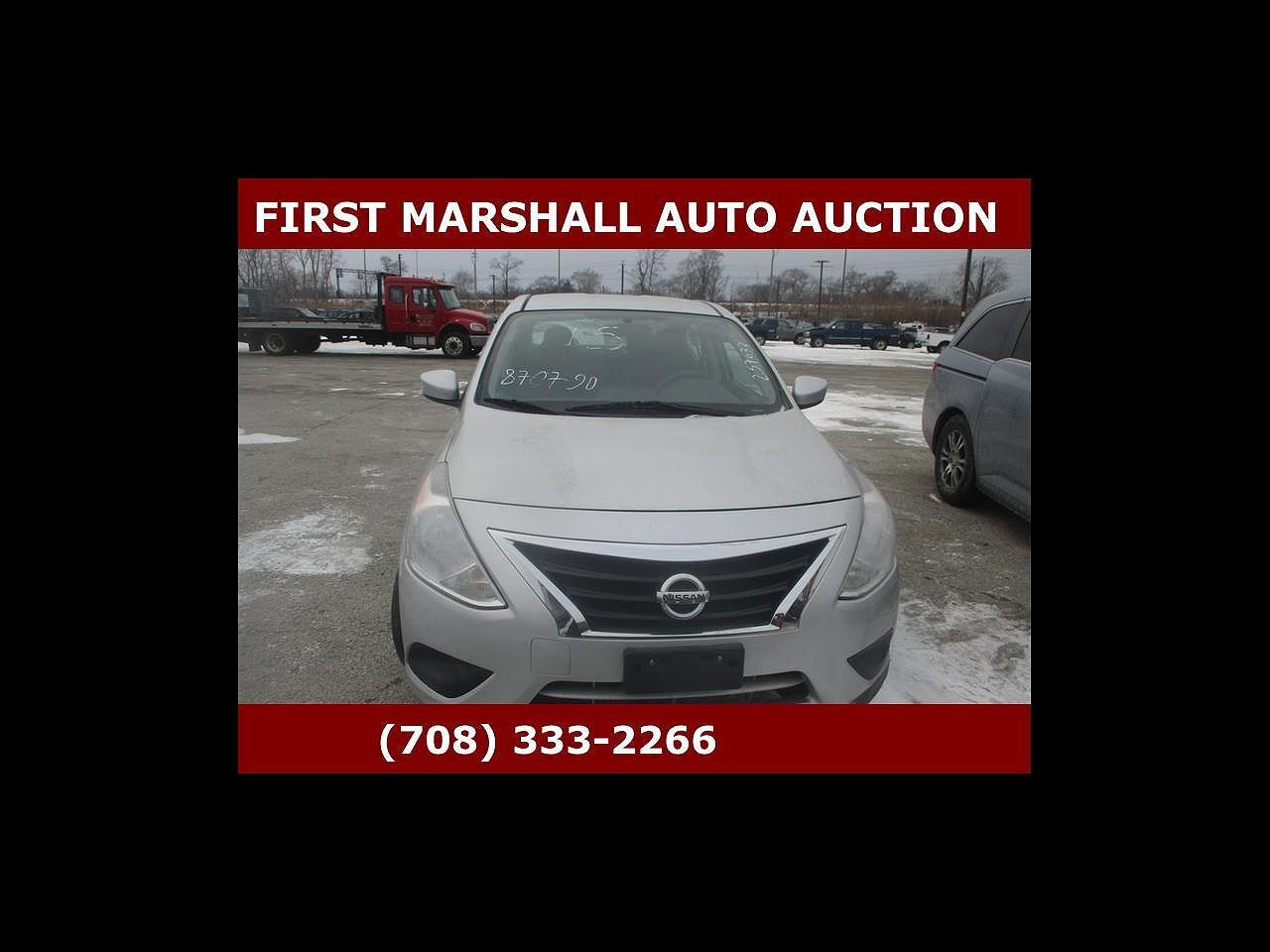 2015 NISSAN Versa
