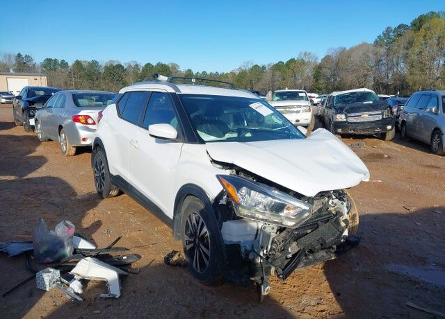 2018 NISSAN Kicks