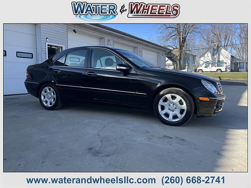2006 MERCEDES-BENZ C-Class