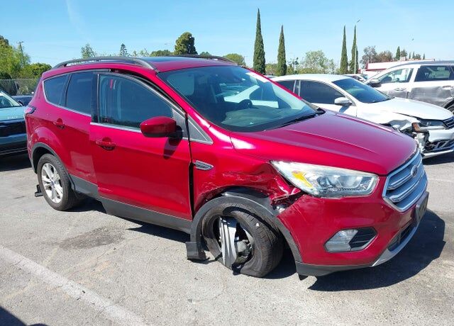 2018 FORD Escape