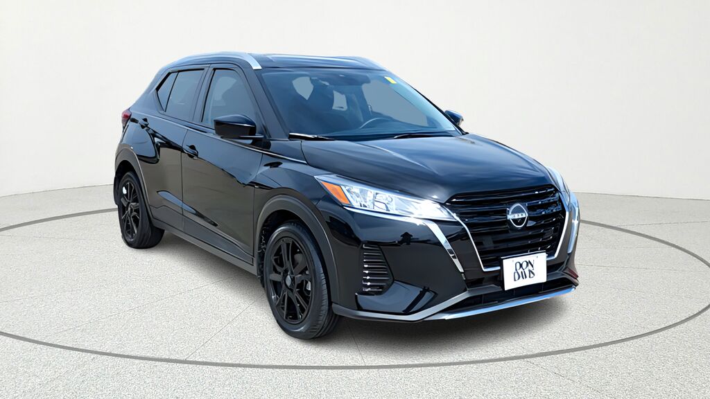 2024 NISSAN Kicks