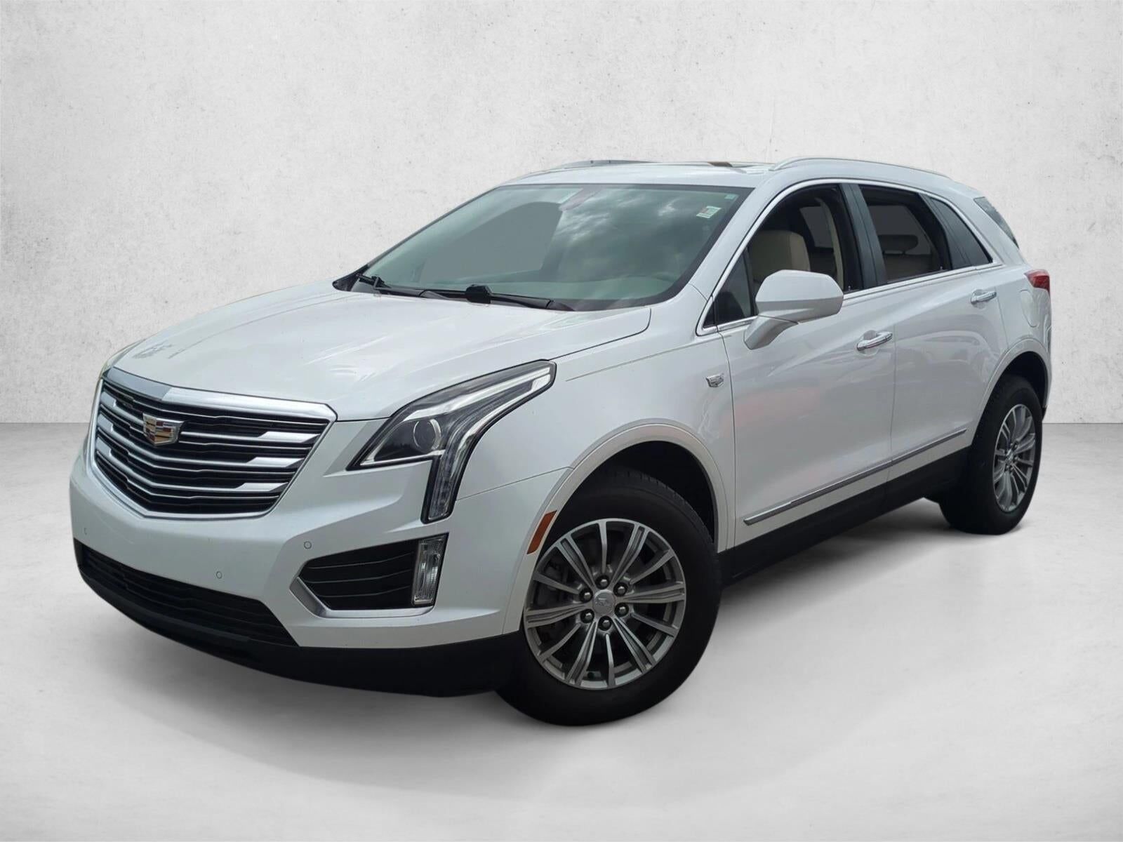 2017 CADILLAC XT5