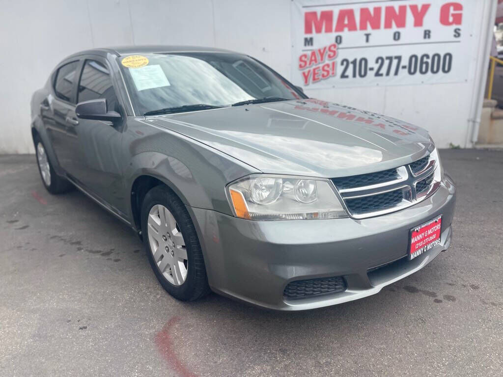 2013 DODGE Avenger