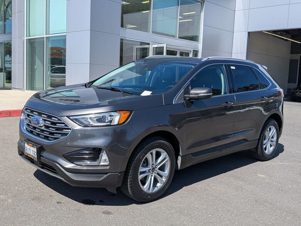 2020 FORD Edge