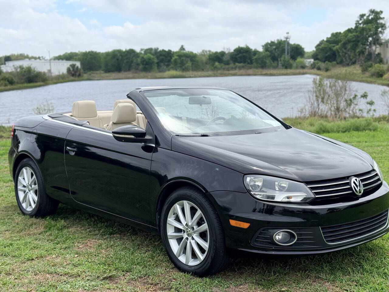 2012 VOLKSWAGEN Eos