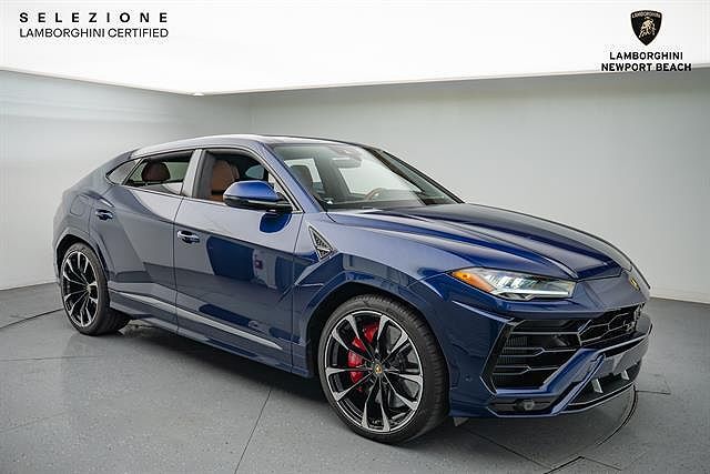 2021 LAMBORGHINI URUS