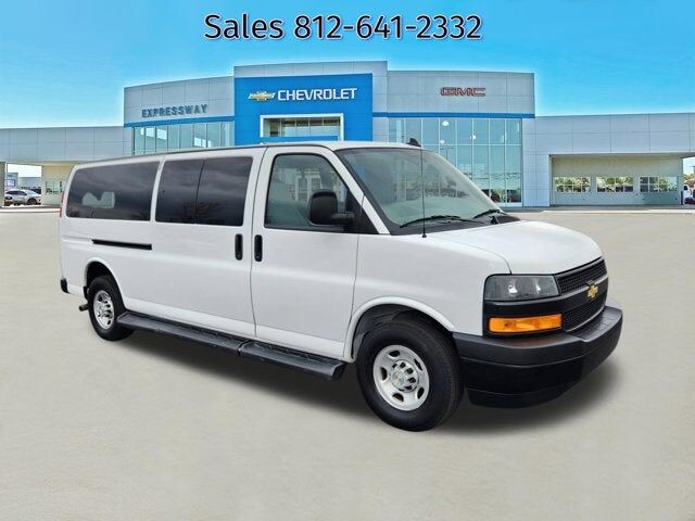 2023 CHEVROLET Express