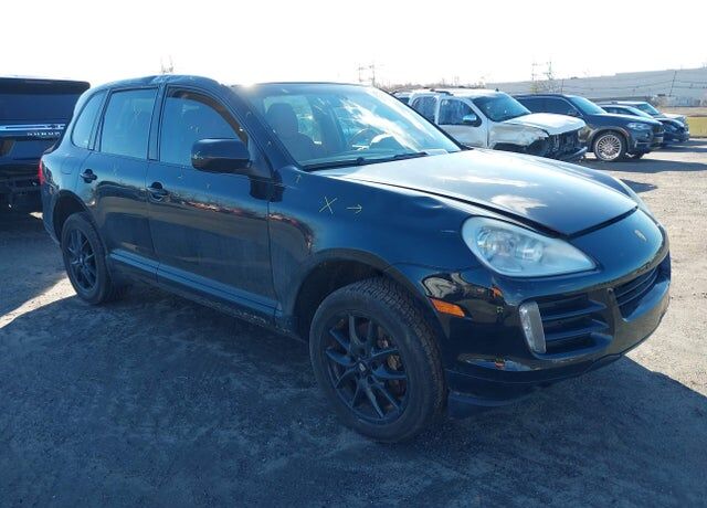 2010 PORSCHE Cayenne