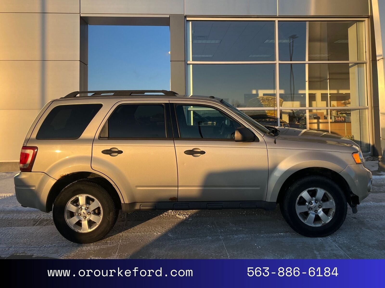 2011 FORD Escape