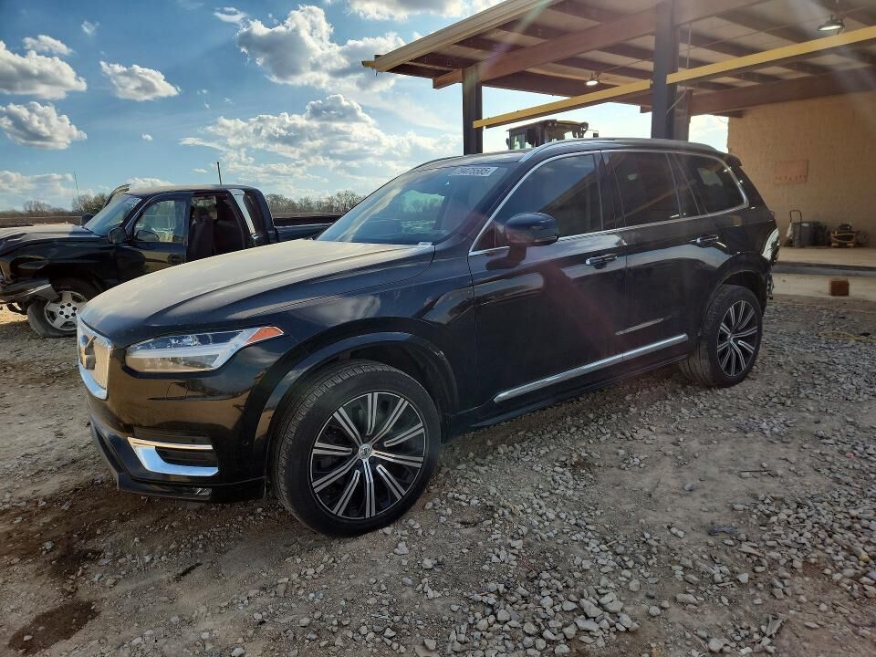 2020 VOLVO XC90